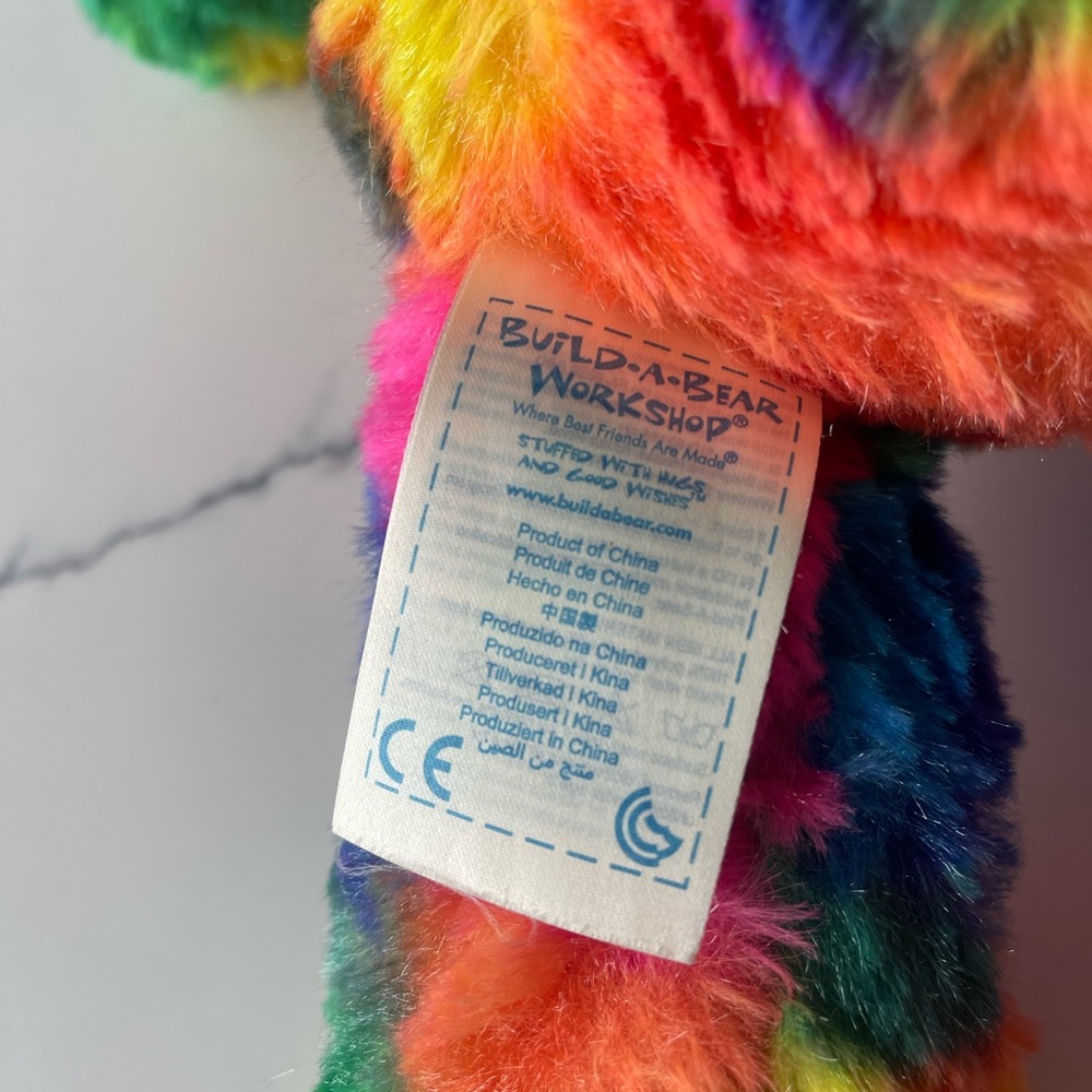 Build-A-Bear Rainbow Plush Teddy - Multicolor Tie-Dye Fur 2013 - Picture 3 of 7